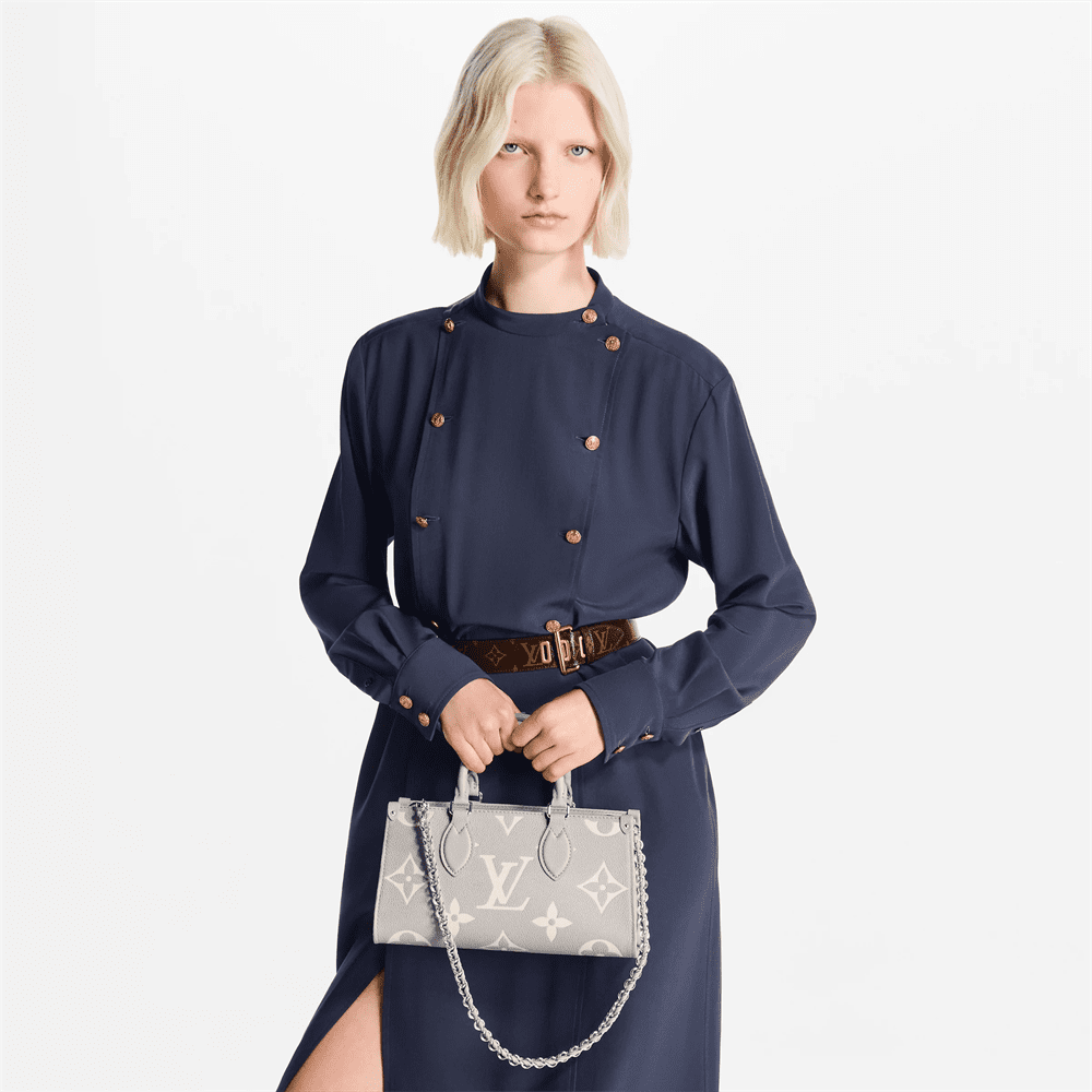 Louis Vuitton M14213 OnTheGo East West