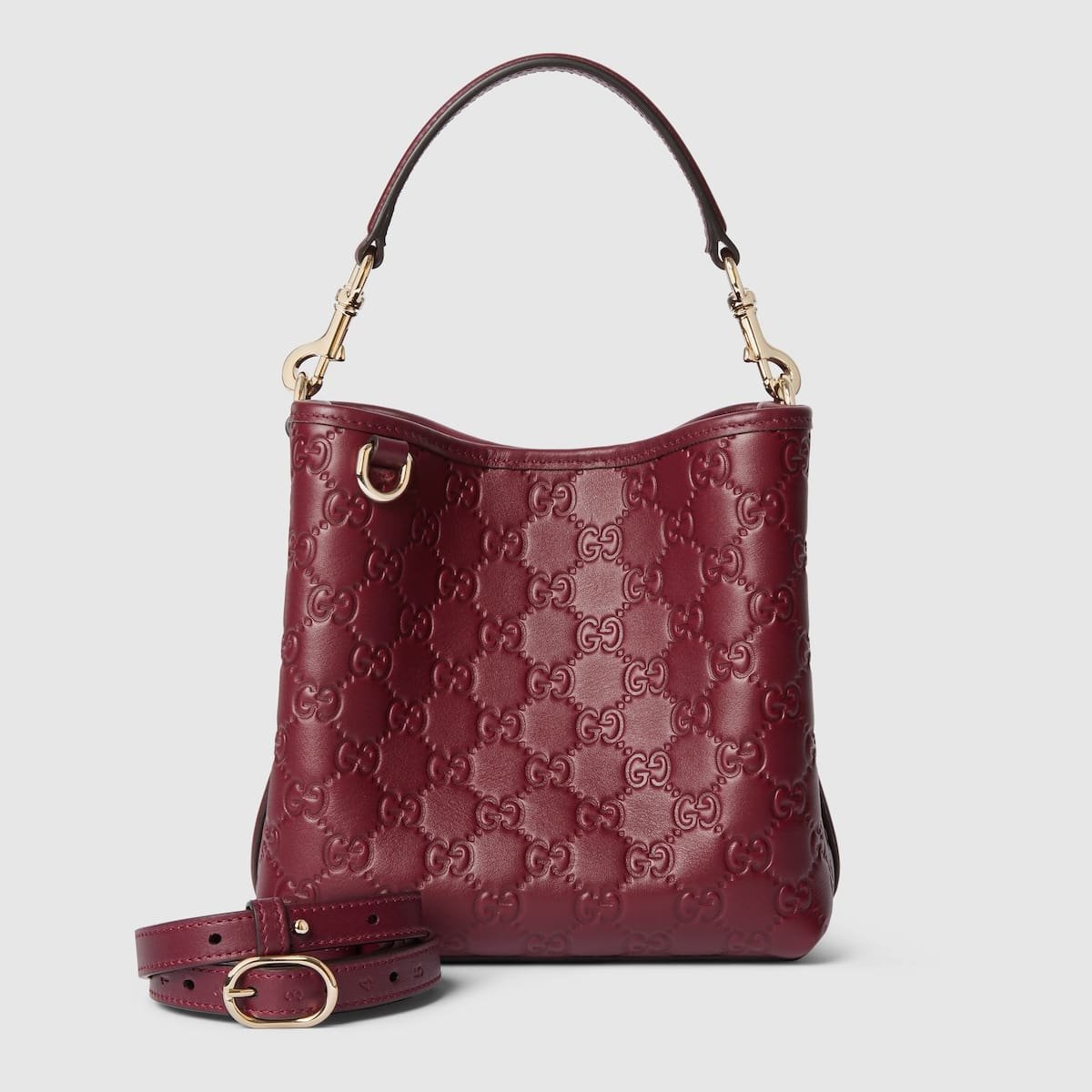 Gucci Emblem small bucket bag