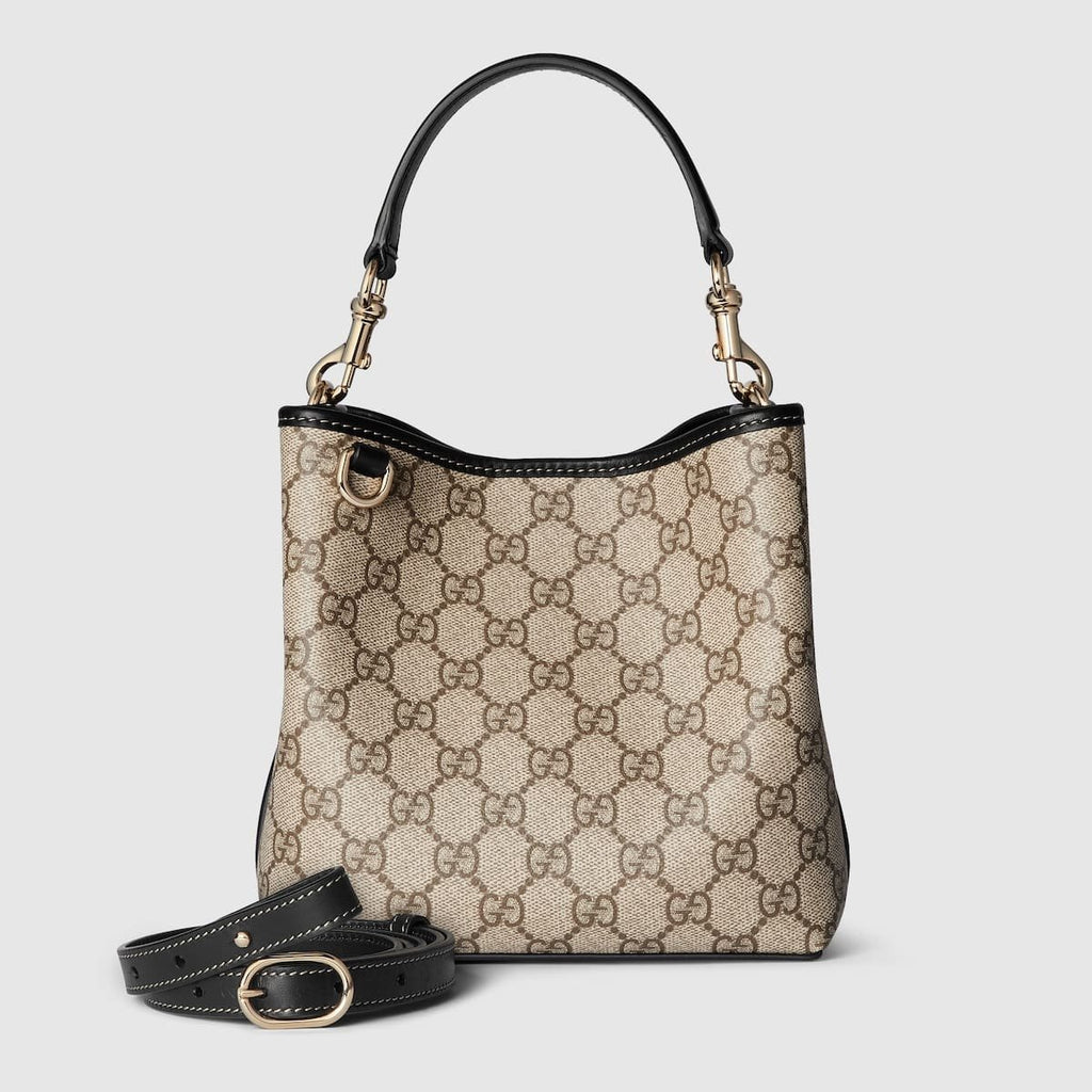 GG Emblem small bucket bag