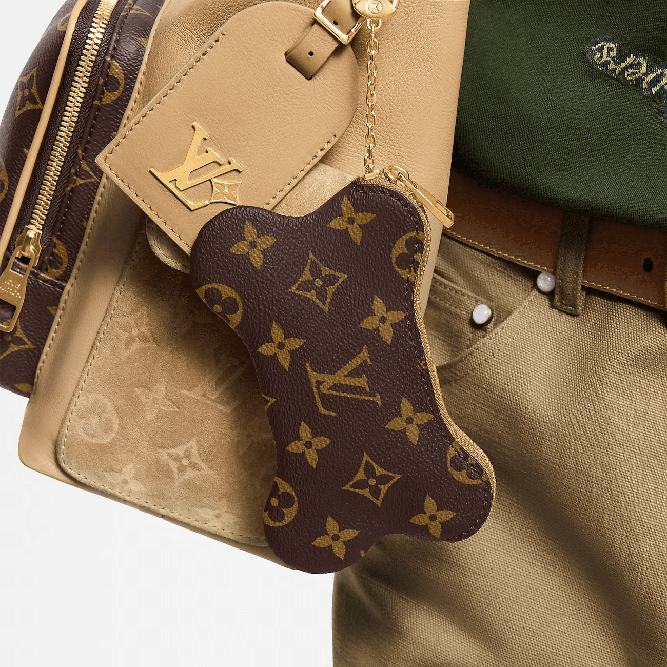 Louis Vuitton M12616 Bone Key Pouch