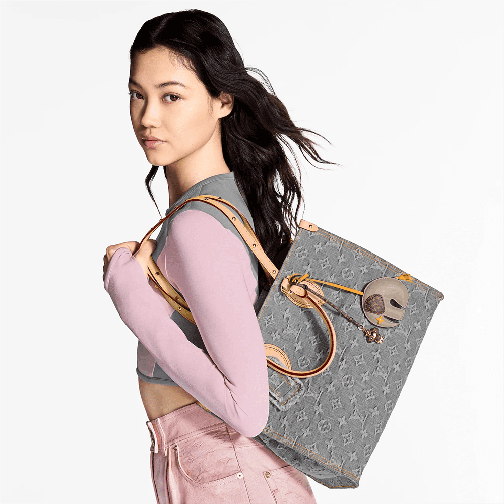 Louis Vuitton M13189 OnTheGo MM
