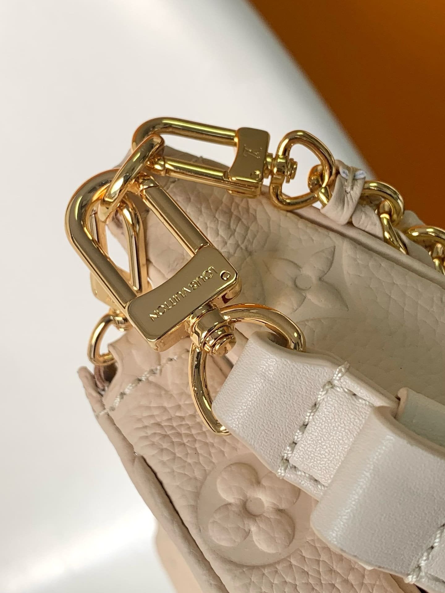 Louis Vuitton M46568 Multi Pochette Accessoires