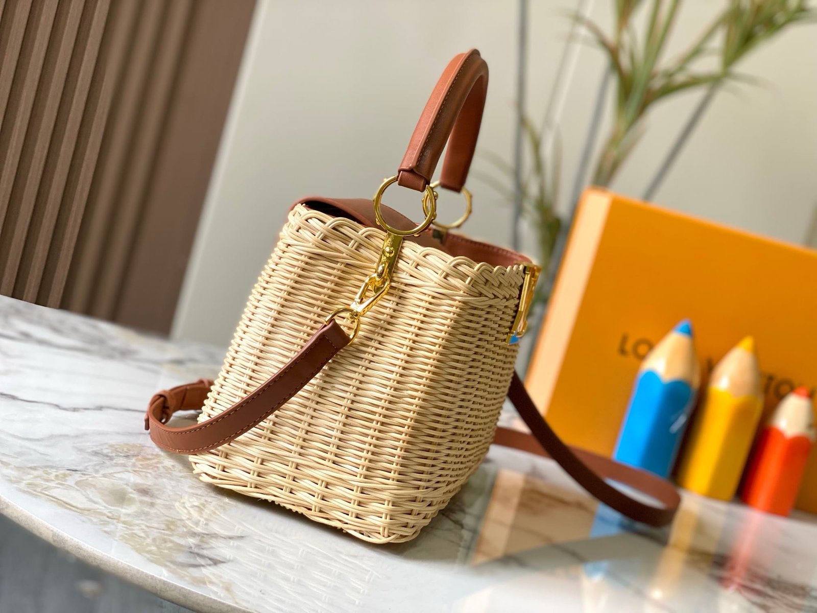 Louis Vuitton M11617 Capucines BB