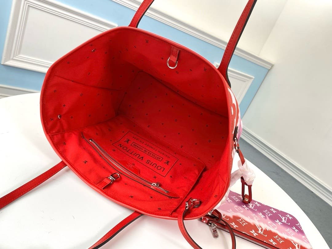 Louis Vuitton M45127 Lv Escale Neverfull MM