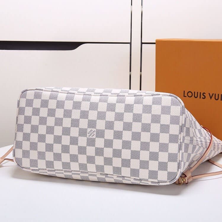 Louis Vuitton Neverfull MM Tote N41361
