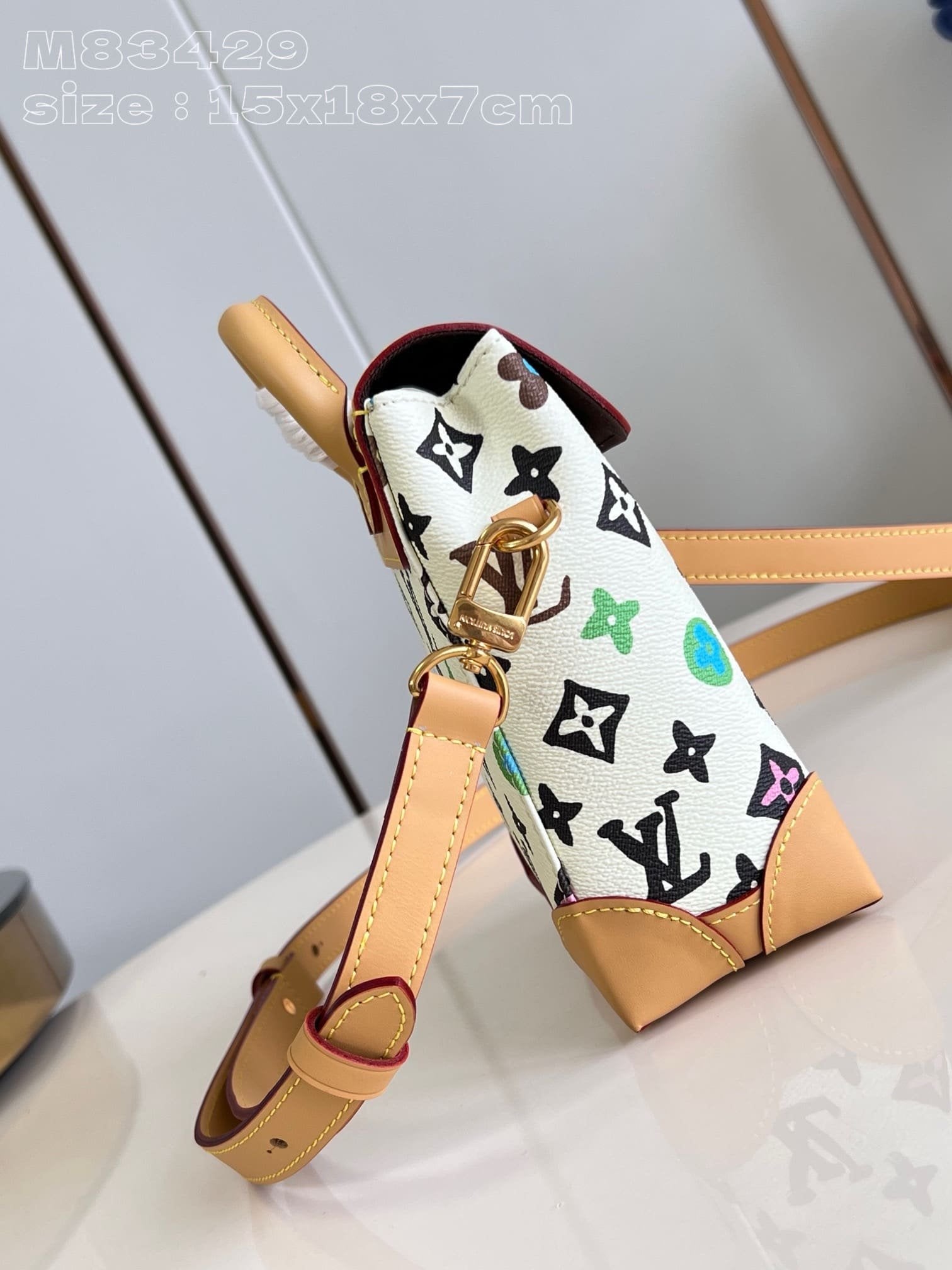 Louis Vuitton M83429 Nano Steamer