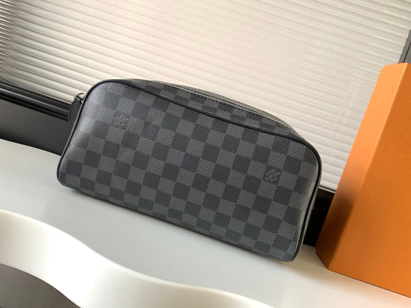 Louis Vuitton N40127 DOPP toiletry bag