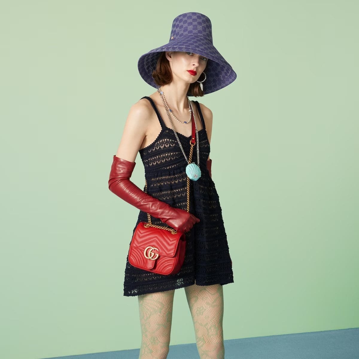 GUCCI MARMONT MINI SHOULDER BAG (RED)