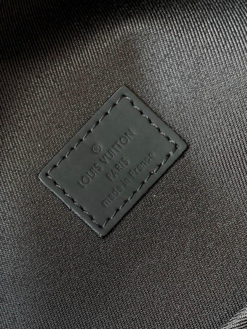 Louis Vuitton M46684 Discovery Backpack PM